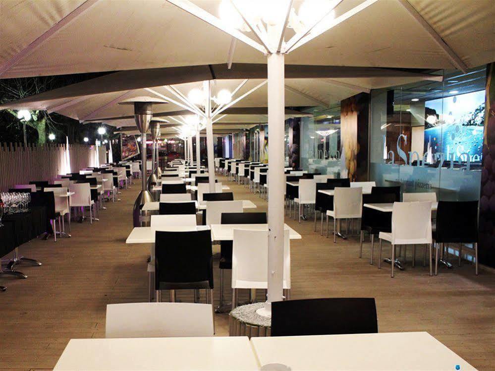 Apartment Rentalmar Park *